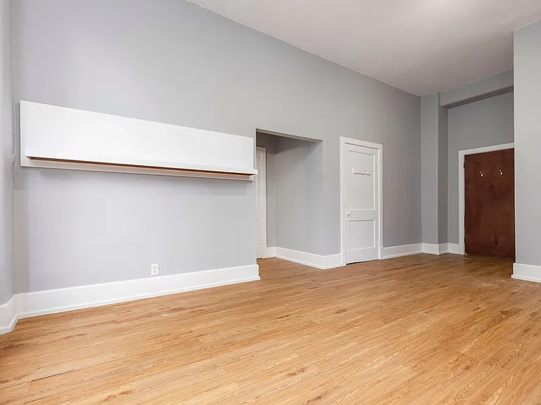 222 W Magnolia Ave — Photo 21