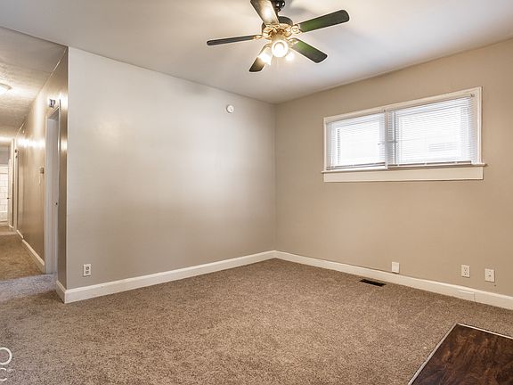 5th image of 609 N Denny St