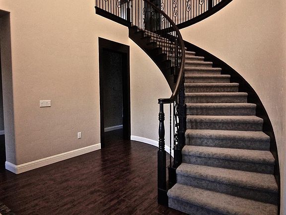 4th image of 4805 Cypress Ave
