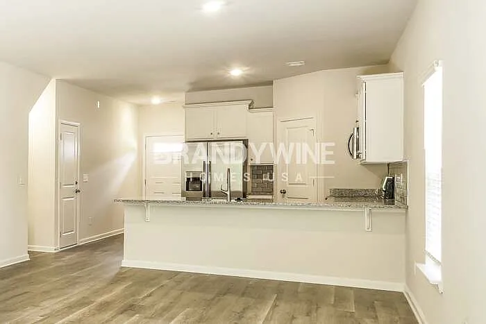 754 Patmore Dr — Photo 8