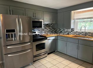 287 Old County Rd APT A, Hampden, ME 04444