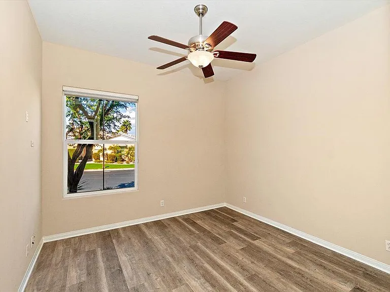 80215 Queensboro Dr #80215 — Photo 18