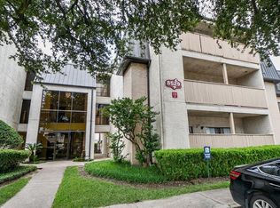 8529 Hearth Dr APT 34, Houston, TX 77054