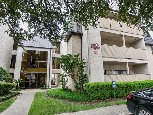 8529 Hearth Dr APT 34, Houston, TX 77054