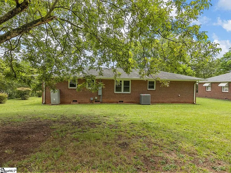528 Glenwood Dr — Photo 9