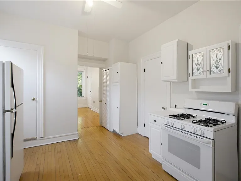 1616 W Le Moyne St #2 — Photo 6
