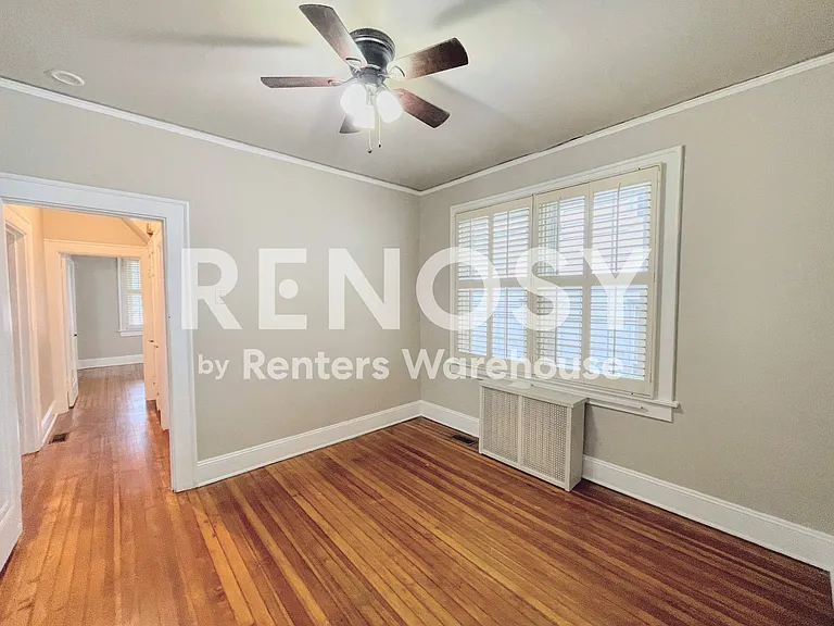 210 Hardy Ave — Photo 13