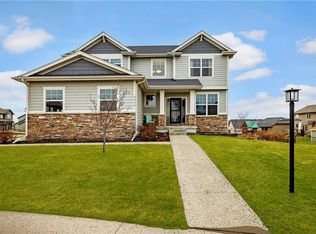 3533 Berkshire Pkwy, Clive, IA 50325