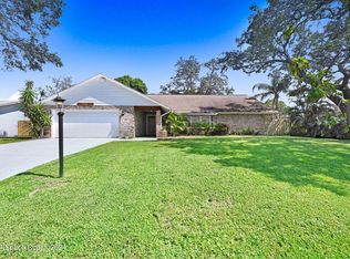 1040 Pineapple Ave NE, Palm Bay, FL 32905