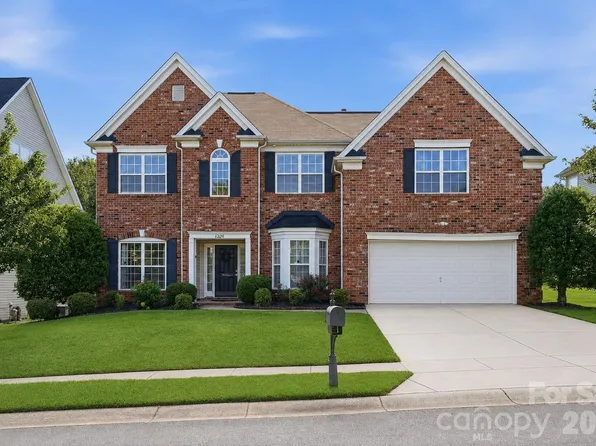 6226 Castlecove Rd, Charlotte, NC 28278
