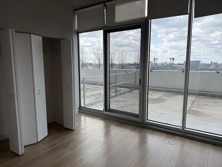 1720 S Michigan Ave #811 — Photo 1