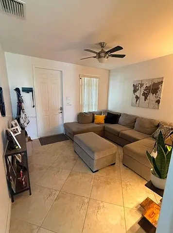 11785 SW 238th St — Photo 3