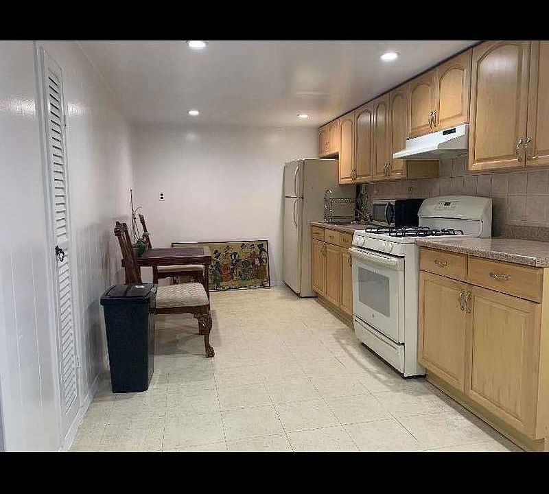 1st image of 2249 76th St #1