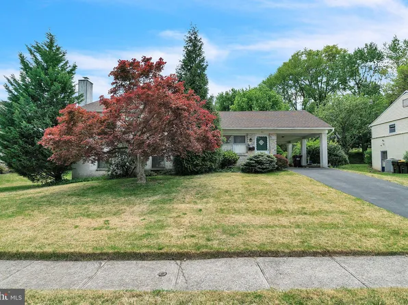 561 Crossfield Rd, King Of Prussia, PA 19406