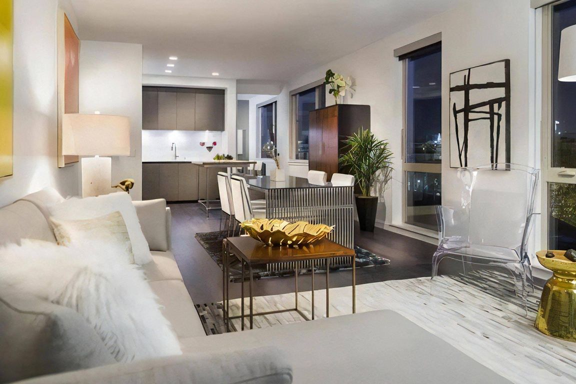 Modern Open Plan Concept with Tall Windows