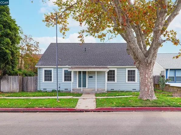 135 N 5th St, Rio Vista, CA 94571