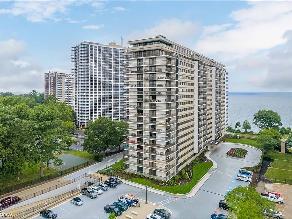 12550 Lake Ave #1705