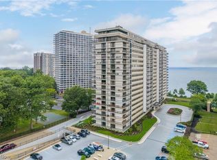 12550 Lake Ave APT 1705, Lakewood, OH 44107