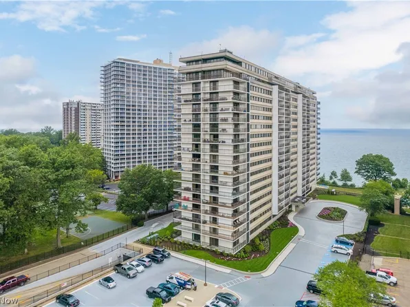 12550 Lake Ave APT 1705, Lakewood, OH 44107
