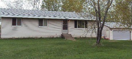 1st image of 17655 London St NE