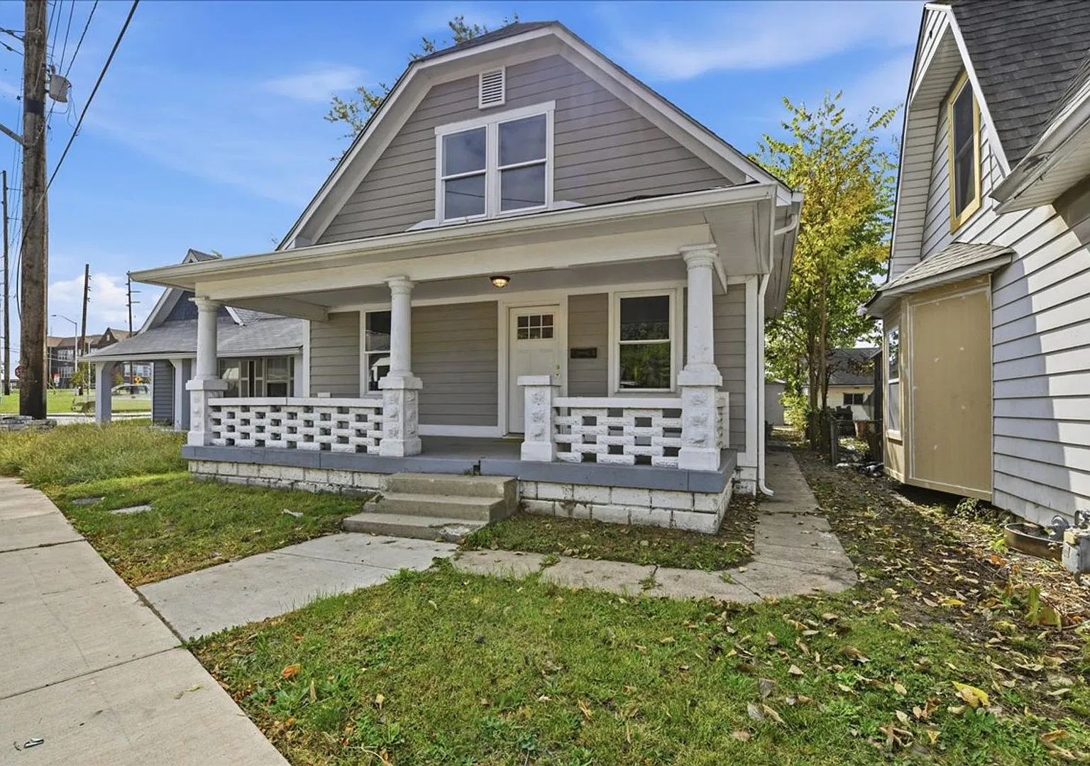 2627 Southeastern Ave - $1,800.00/mo. — Photo 1