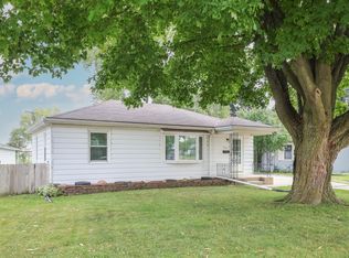2837 Wellington Dr, Racine, WI 53403