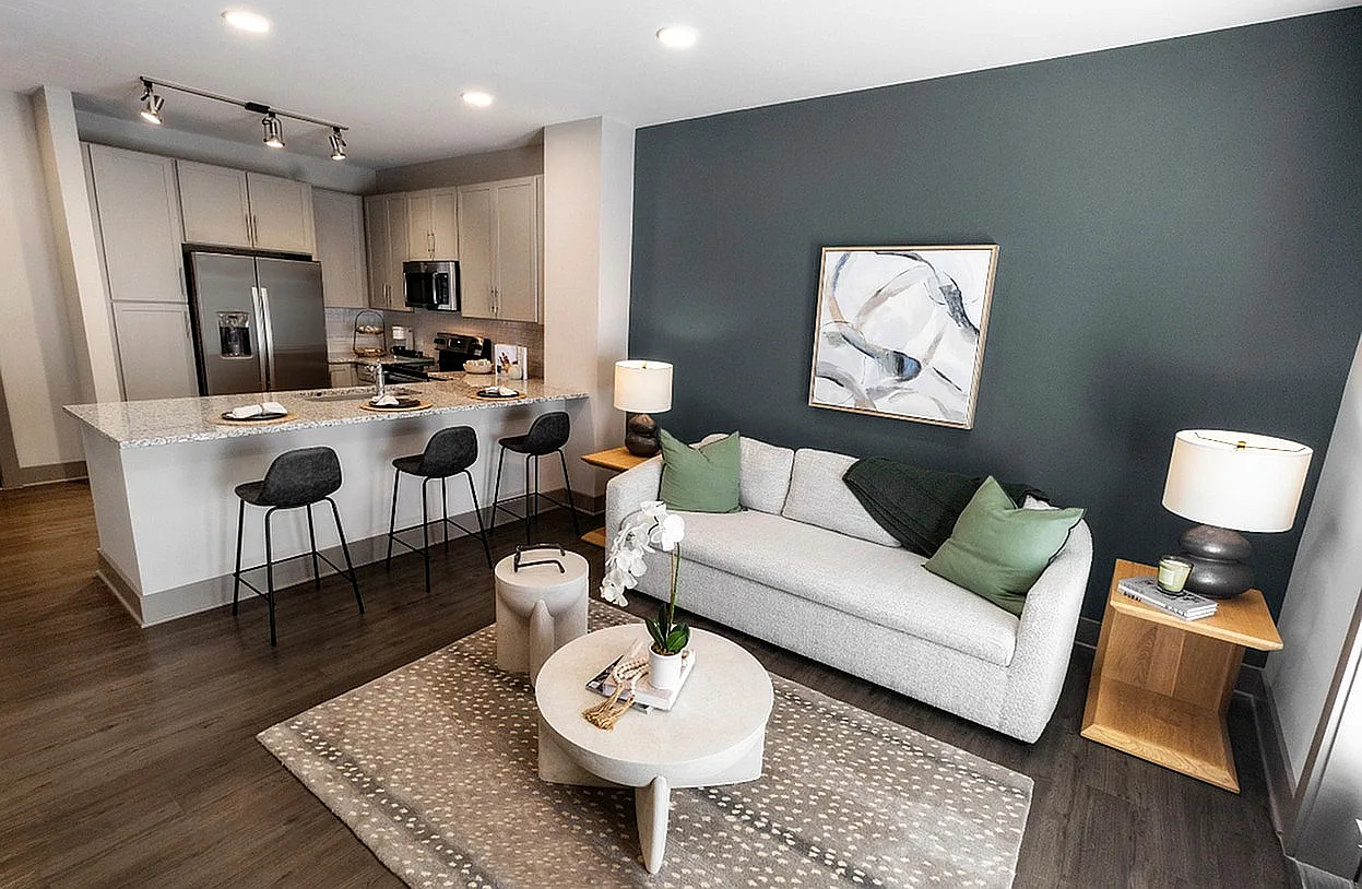 The Perry Residences — Photo 2