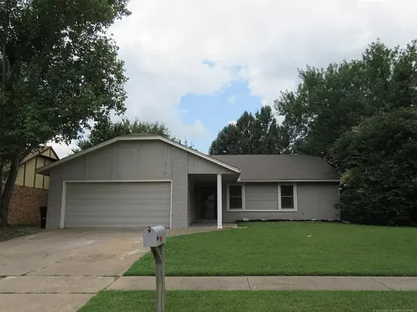5716 S Elm Ave, Broken Arrow, OK 74011