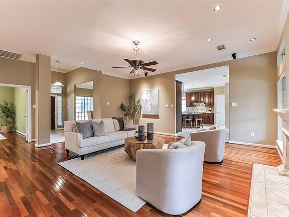 3rd image of 1105 Red Wing Drive