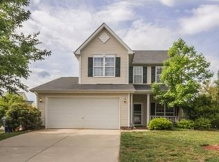 400 Sunland Dr, Mebane, NC 27302