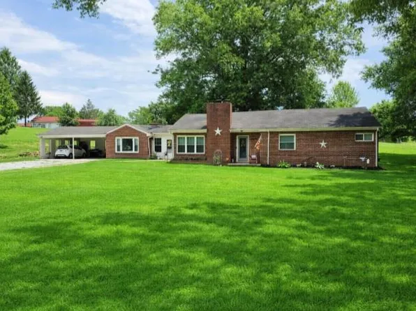 4606 Wards Gap Rd, Cana, VA 24317