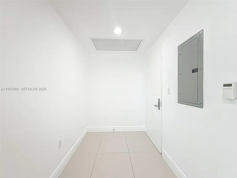 475 Brickell Ave #4215 — Photo 3