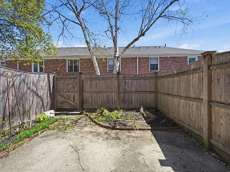 1155 Dickinson St #1155 — Photo 27