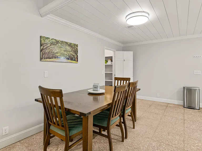 301 Bloody Marsh Rd — Photo 9