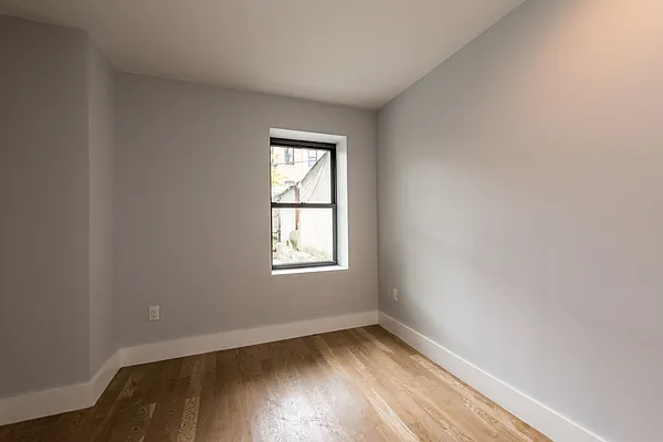 Rented by Nooklyn NYC LLC | media 34