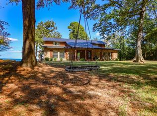 169 Cheyenne St, Zavalla, TX 75980