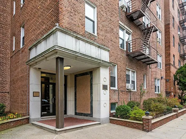 65-70 Booth Street #6F, Rego Park, NY 11374