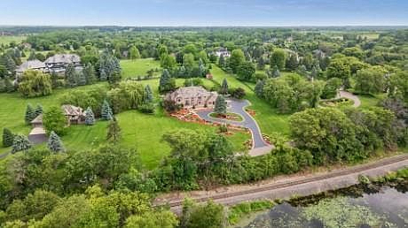 5th image of 75 Apple Orchard Rd