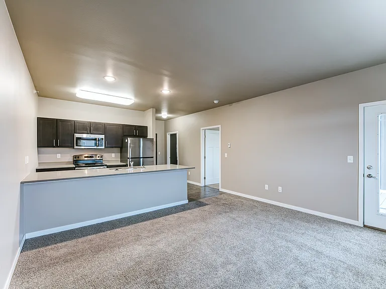 Pinecrest Apartment Homes — Photo 11