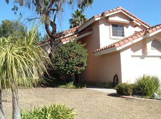 1115 La Tortuga Dr, Vista, CA 92081