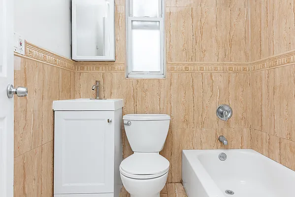 Rented by Modern Spaces | media 18