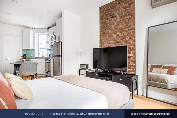 Rented by The Blueground | media 17