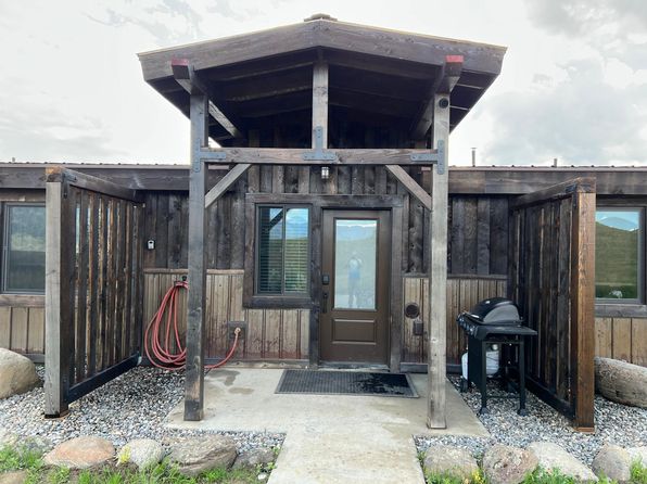 83 Windy Hills Rd #3