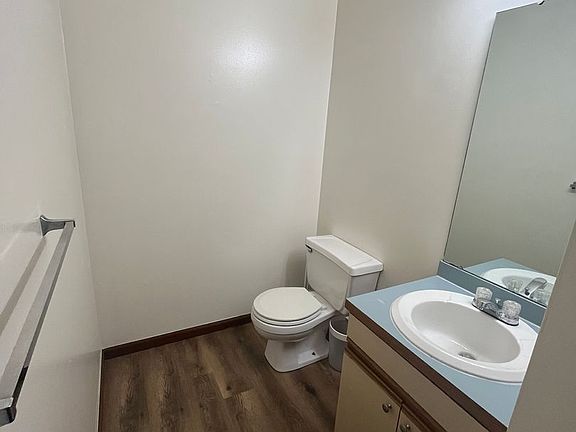 4th image of 517 S Silverwood Ln APT A