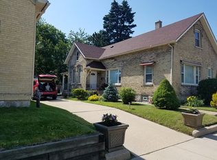 1918 N Wisconsin St, Racine, WI 53402