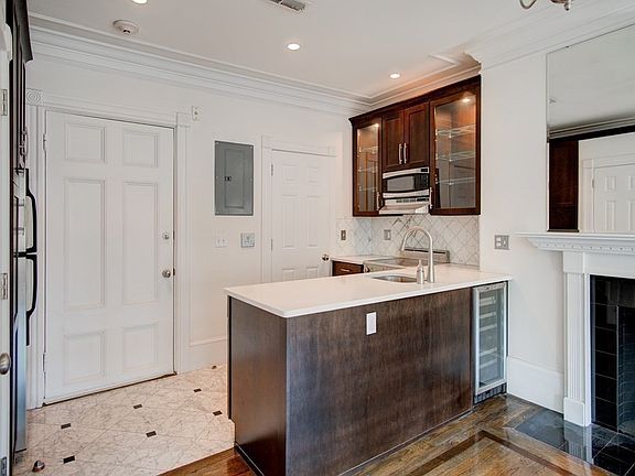 3rd image of 395 Marlborough St #7