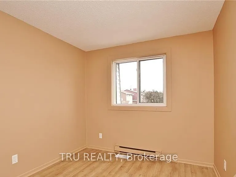 302 Craig Henry Dr #B — Photo 14