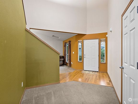 5th image of 19018 23rd Avenue Ct E