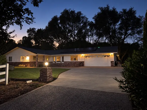 18612 Copper Ct, Penn Valley, CA 95946