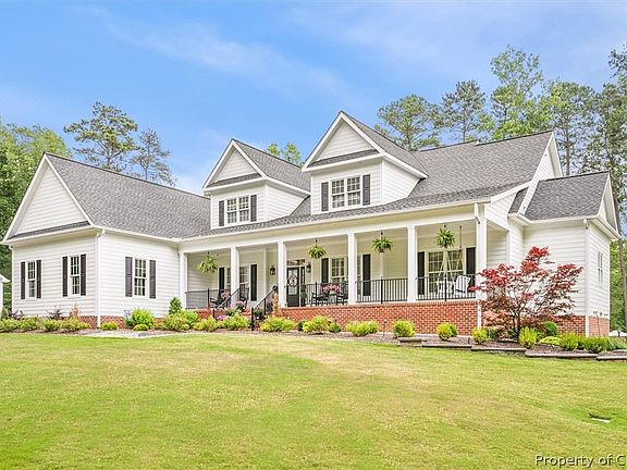 3rd image of 2641 Meadow Lake Dr